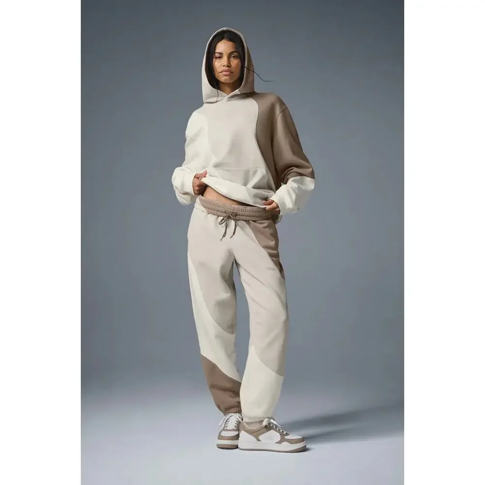 NWT Alo Yoga Make Waves Sweatpants Ivory Bone Gravel Athleisure Lounge Size M